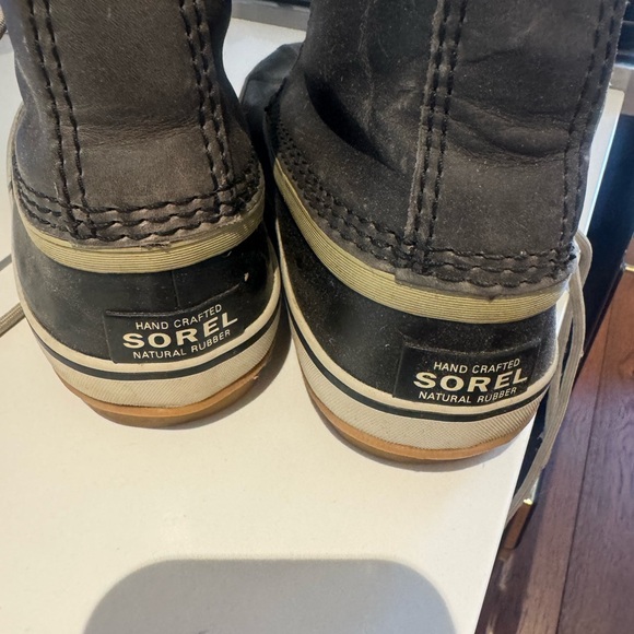 Sorel  joining arc boots - Picture 2 of 2